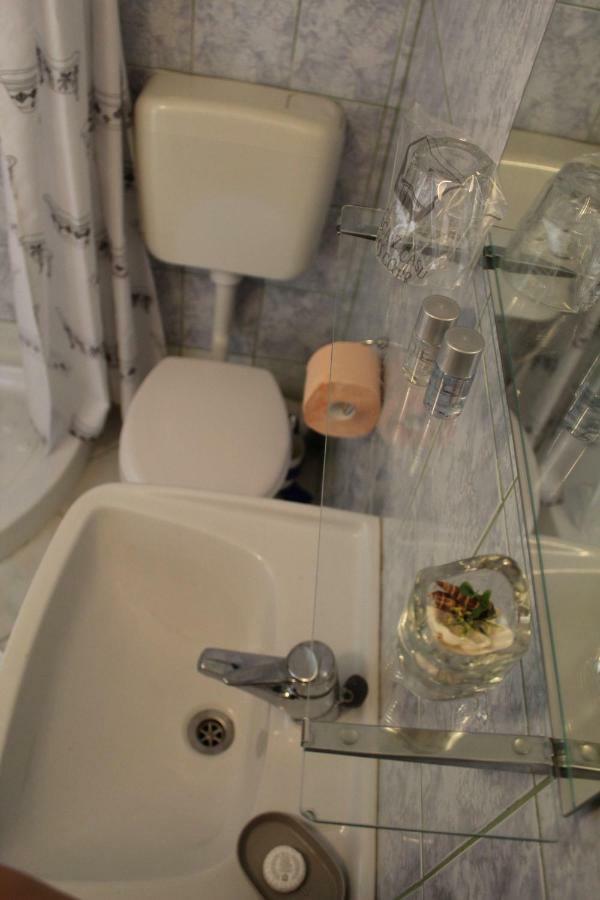 Apartment Pirovic Turanj Zewnętrze zdjęcie